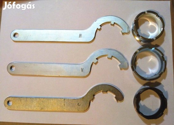 Jawa-CZ kipufogó hollender kulcsok