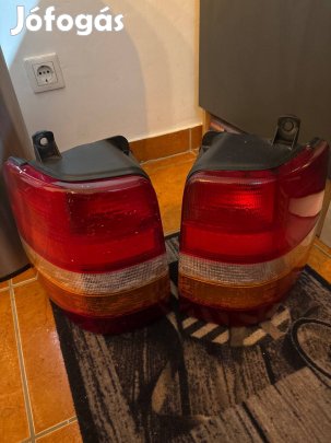 Jeep ZJ/ZG hátsó lámpabúra