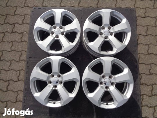 Jeep gyári alufelni 17-es, 5×110-es osztóval jó állapotban eladó