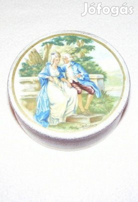 Jelenetes porcelán dobozka, bonbonier