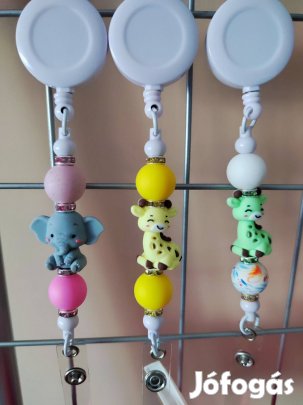 Jelvénytartó kihúzhatós