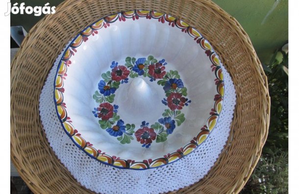 Jelzett, kézzel festett kerámia sütőforma