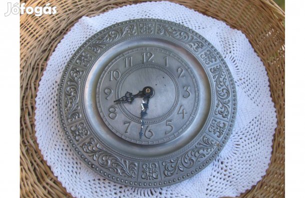 Jelzett, ón falióra - Működik