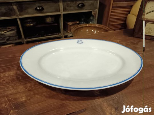 Jelzett nagy méretű húsos, vagy kínáló tál, 20. század elejei, prágai