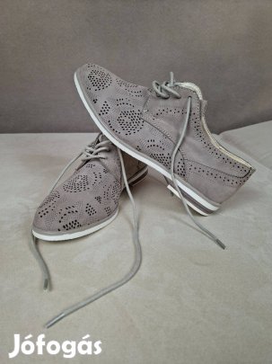 Jenny Fairy márkájú, Deichmannban vásárolt puha női félcipő