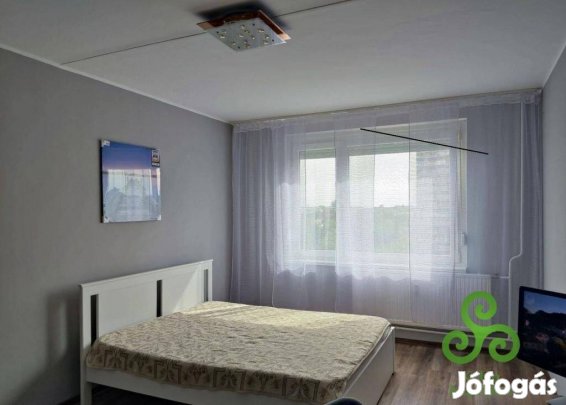 Jerikó utcán 56 nm-es jó állapotú lakás bútorozva eladó!