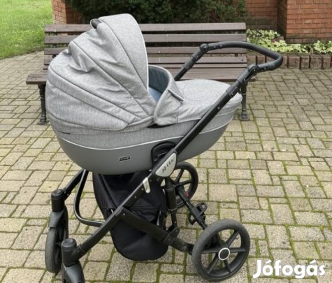 Jó állapotú 2 az 1-ben babakocsi