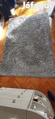 Jó állapotú, olcsó szőnyeg !