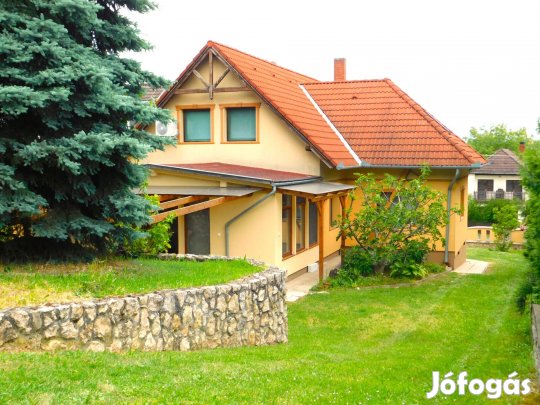 Jó állapotú családi ház a Hévízi tótól 3 km távolságra!