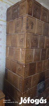 Jó állapotú cserépkélyha