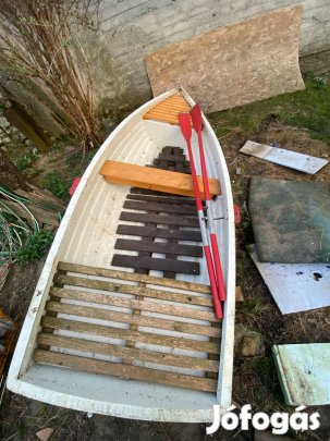 Jó állapotú csónak