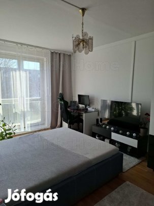 Jó állapotú kiváló adottságú tégla lakás eladó Kaposvár közkedvelt