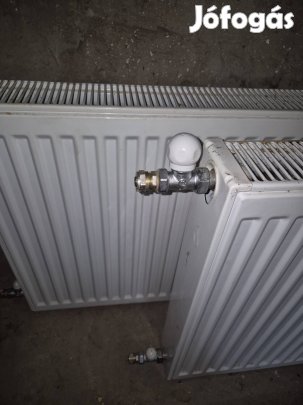Jó állapotú lemezradiátor!