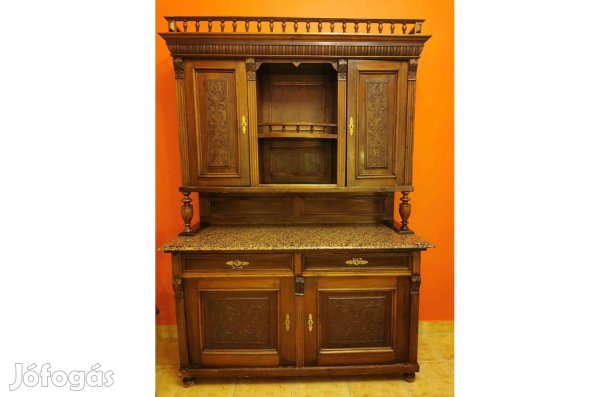 Jó állapotú neoreneszánsz tálalószekrény (1890-1905)