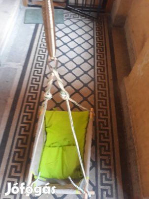 Jó állapotú rugós babahinta