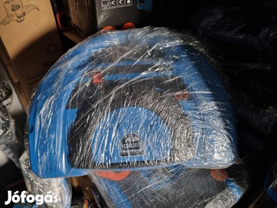 Jó állapotú táskakompresszor szett egyhengeres olajmentes, garancia