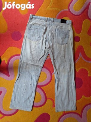 Jó minőségű férfi farmer