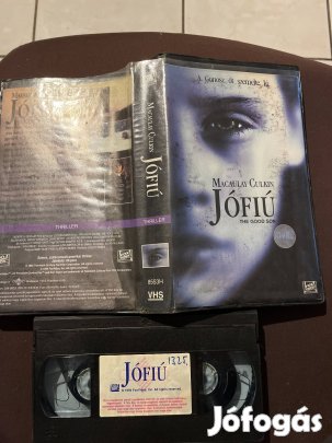 Jófiú thriller vhs nagytok    
