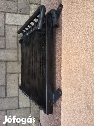 John Deere olajhűtő