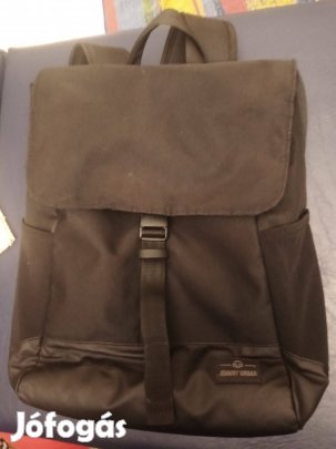 Johnny Urban hátizsák (uniszex) használt 5000ft óbuda cipzárja rossz d