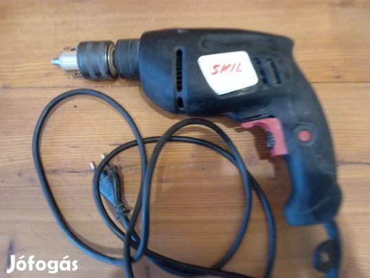 Jól működő Skil ütvefúró( FO15600201 )vezetékes 4200 Ft Bp. 3. ker