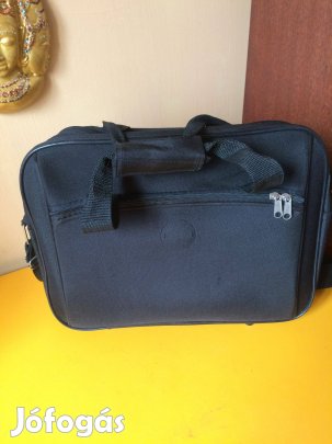 Jól pakolható nagy táska