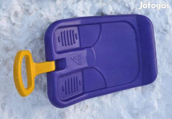 Jóminőségű, használt hócsúszka kitűnő állapotban, lila