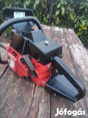 Jonsered 910 láncfűrész 