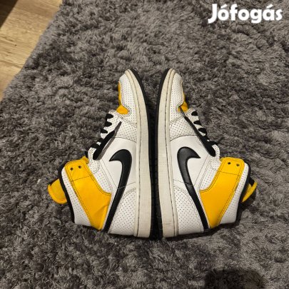 Jordan 1 mid