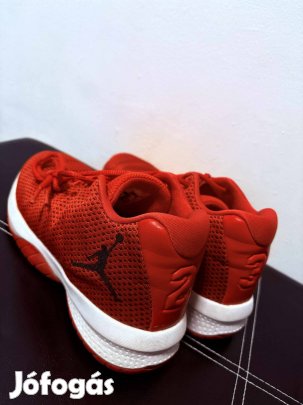 Jordan Trainer St Size 40