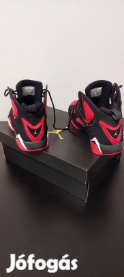 Jordan True Flight 42,5 sport cipő eladó