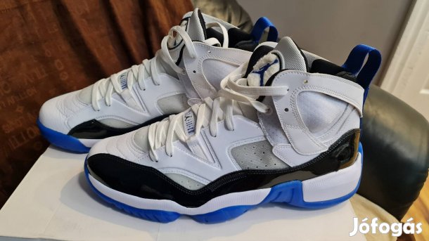 Jordan cipő (Új) (44) eladó!