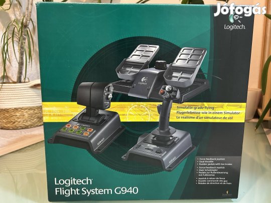 Joystick: Logitech G940 Flight System