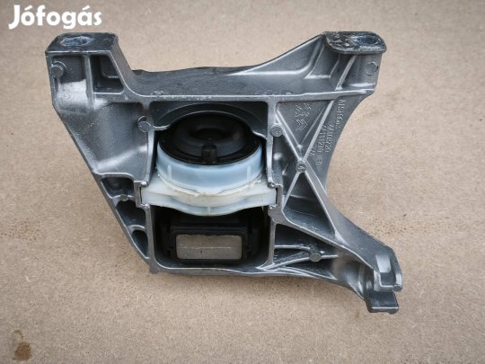 Jumpy III Expert III Vivaro C Proace Scudo Motortartó bak 4A103720