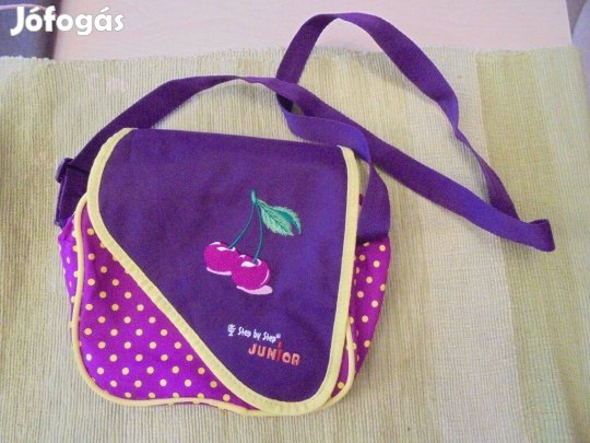 Junior cseresznyés lány válltáska