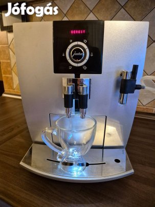 Jura Automata kávéfőző újszerű állapotban, 6568 adag kávét főzött