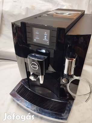 Jura E8 Cappuccino full automata kávéfőző