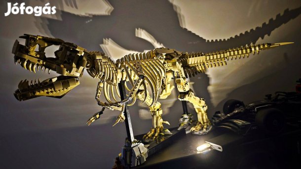 Jurassic World Tyrannosaurus Rex (T-Rex) 3145 db, 105 cm építőkészlet