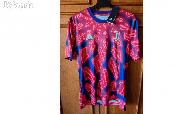 Juventus eredeti adidas 2023-24 piros kék mintás edzőmez (M-es)