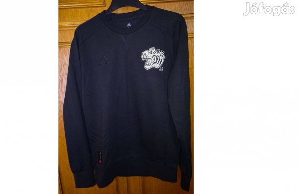 Juventus eredeti adidas Chinese New Year fekete pulóver (M)