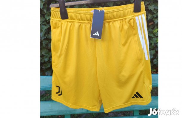 Juventus eredeti adidas sárga rövid nadrág (M)