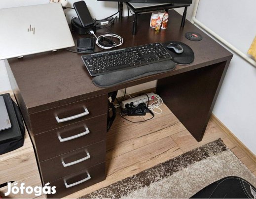 Jysk Antonio íróasztal (110*60)