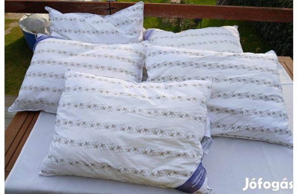 Jysk Tronfjellet nagy párna eladó!