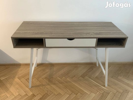 Jysk - Abbetved Íróasztal
