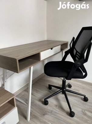 Jysk íróasztal