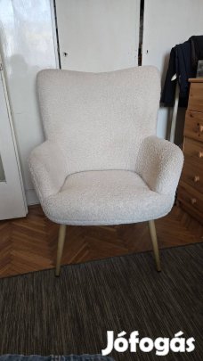 Jysk nagy fotel.