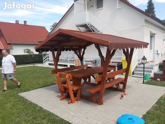 KERTI Filagória Pavilon Sörpad