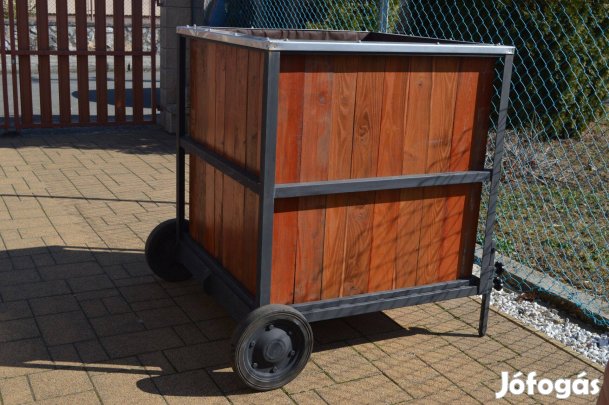 KERTI Óriás Virágláda Kerékkel