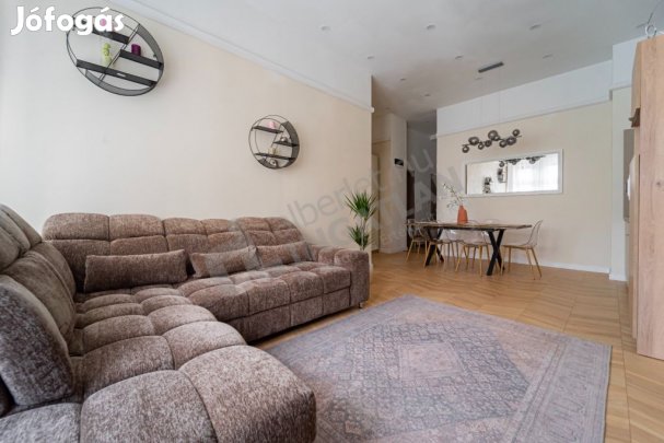 KIADÓ DESSEWFFY UTCÁBAN A 6. KER.-BEN3 SZOBÁS LUXUS LAKÁS!