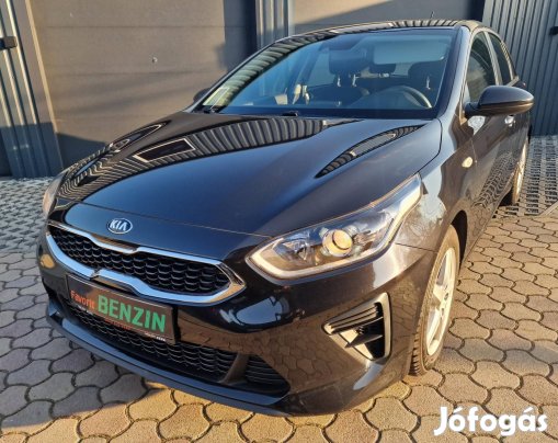 KIA CEE'D 1.4 Cvvt Bronze Gyönyörű Éjfekete-MET...